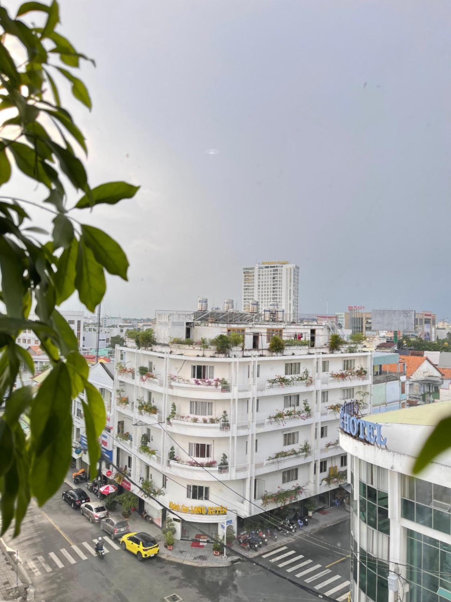 Dong Xuyen Hotel ลองซเวียน ภายนอก รูปภาพ